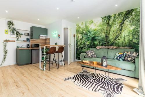 Photo de la galerie de l'établissement Jungalia Gare Disneyland, à Lagny-sur-Marne