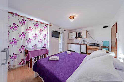 Apartments Barcot
