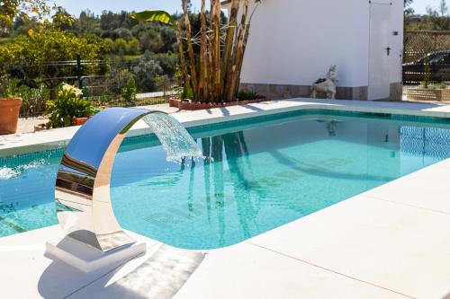 Riad Paraíso en plena naturaleza con piscina privada en Málaga