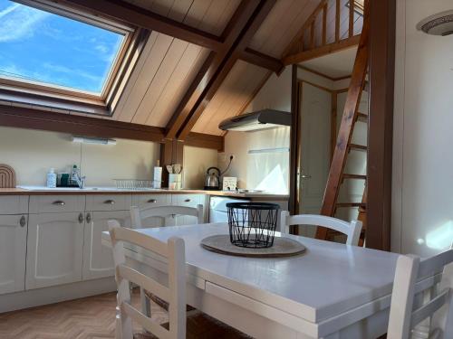 Kuchyň nebo kuchyňský kout v ubytování Chalet Mo