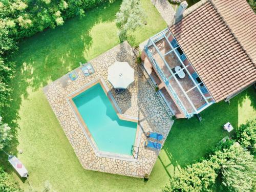 Beach Villa Simeoni with private pool by DadoVillas