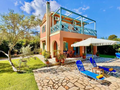 Beach Villa Simeoni with private pool by DadoVillas
