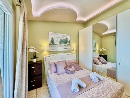 Miranda Corfu City Villa with private pool by DadoVillas