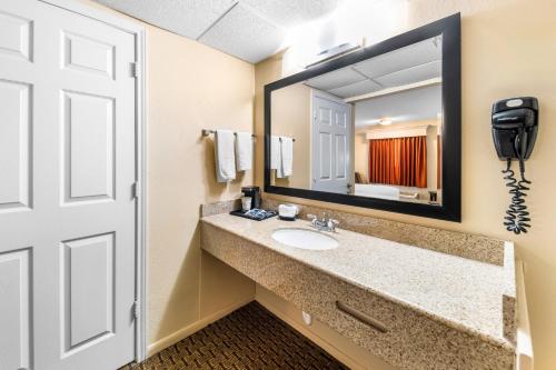 Koupelna v ubytování Best Western Markita Inn