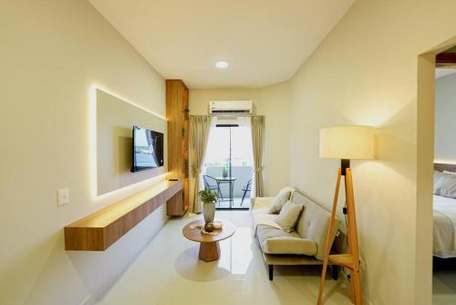 Llit o llits en una habitació de Urban Suite with Style and Views