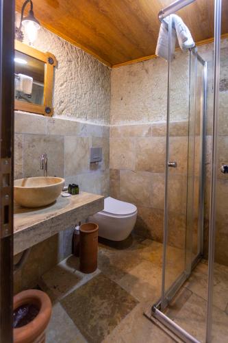 Megaron Cave Hotel Cappadociaにあるバスルーム
