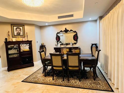 Fotografie z fotogalerie ubytování Luxurious Retreat v destinaci Port-of-Spain