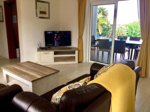 Villa Blackrock Villas Blancas