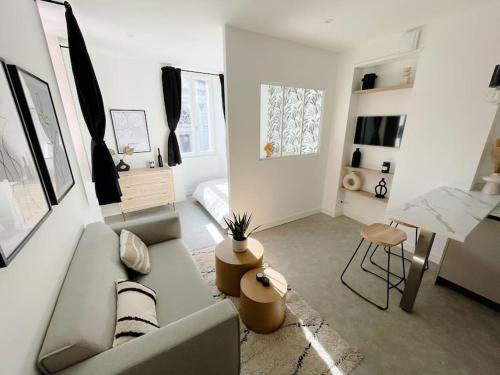 Et tv og/eller underholdning på Studio Vieille Ville - 300m du Lac