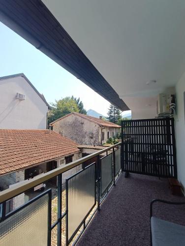 Balkón nebo terasa v ubytování Apartments and Rooms MN, Konjic