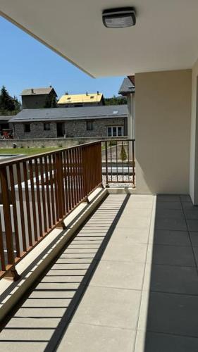 Μπαλκόνι ή βεράντα στο appartement lumineux à Formigueres