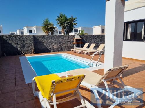 VILLA BERMEJA 10 by Villitas