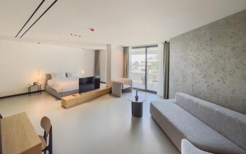 Χώρος καθιστικού στο Zins Luxury Rooms