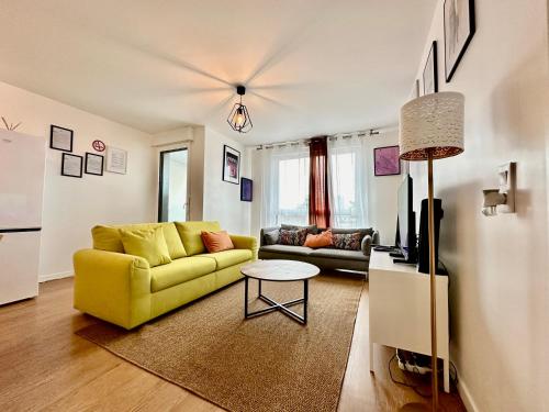 Charmant 2 Pièces avec Parking Près de Paris by Immo Kit BNB