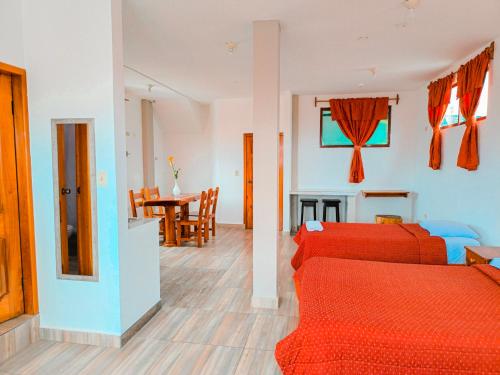 Postel nebo postele na pokoji v ubytování Suites en el Centro