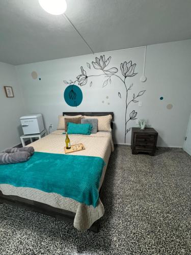 Ένα ή περισσότερα κρεβάτια σε δωμάτιο στο Casa Alexandrina