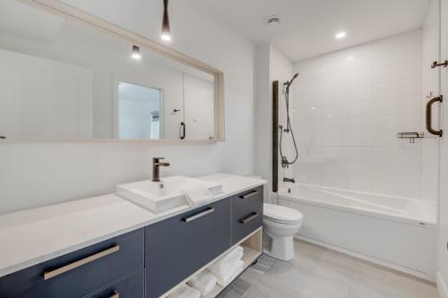 Ванная комната в La Villa des Lucioles & SPA