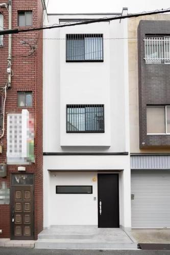 REPOS tsuruhashi