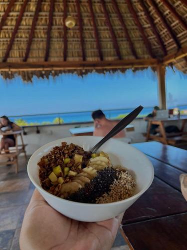 Jídlo v hostelu nebo okolí