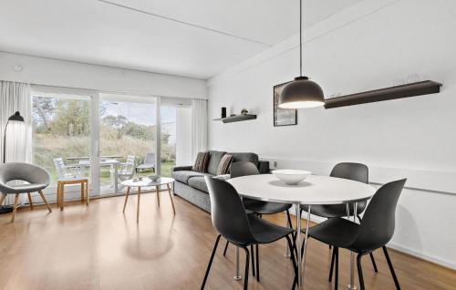 Ảnh trong thư viện ảnh của Nice Apartment In Dueodde ở Allinge