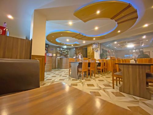 Restaurace v ubytování Hotel Airport Holiday