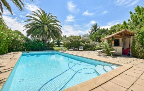 Gorgeous Home In Arles With Wifi