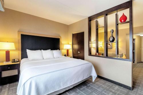Cambria Hotel Pittsburgh - Downtown Image