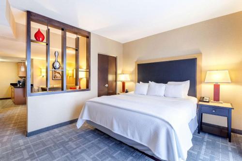 Cambria Hotel Pittsburgh - Downtown Image