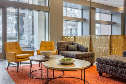 Cambria Hotel Philadelphia Downtown Center City Image