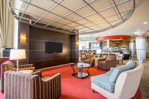 Гостиная зона в Cambria Hotel Rapid City near Mount Rushmore