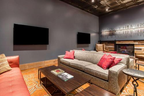 Cambria Hotel Nashville Downtown Image