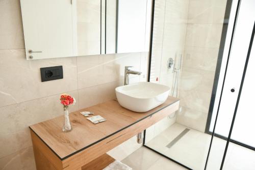 Koupelna v ubytování Hotel Albulena