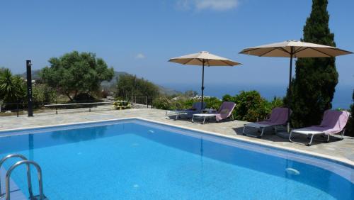 Πισίνα στο ή κοντά στο Villa Cassiopeia