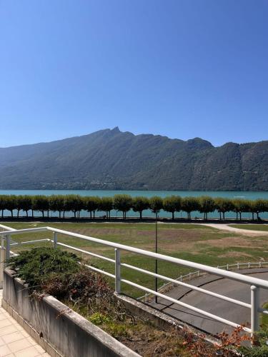 Les Jardins du Lac - nice view 3