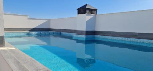 Premium Apartment 8 pers with a rooftop swimming pool and sea views - 3 min Playa de Cura