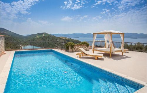 Holiday Home Kremena 72 With Outdoor Swimmingpool