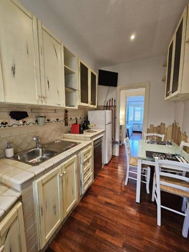 Dapur atau dapur kecil di A Casa di Luca