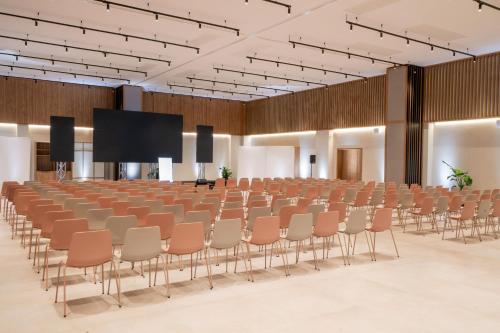 Espace de conférence ou salle de réunion dans l'établissement INNSiDE by Meliá Madrid Valdebebas