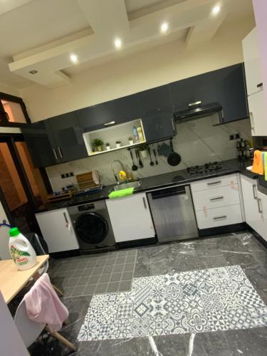 Η κουζίνα ή μικρή κουζίνα στο Residence marjane