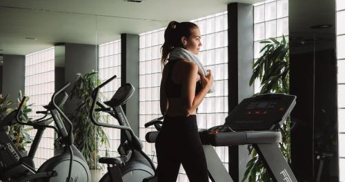 Fitness centrum a/nebo fitness zařízení v ubytování Episode Tbilisi