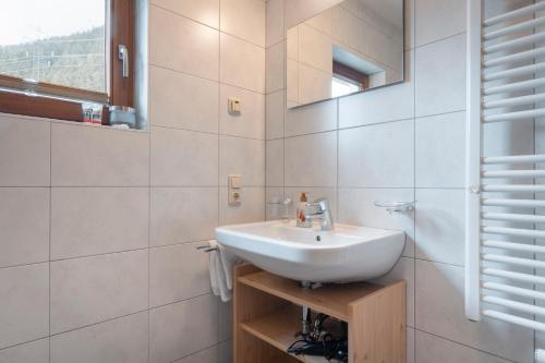 Apartments SARLOにあるバスルーム