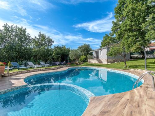 Apartment Lea-1 by Interhome