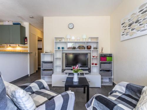 Apartment Les Grenadines-2 by Interhome