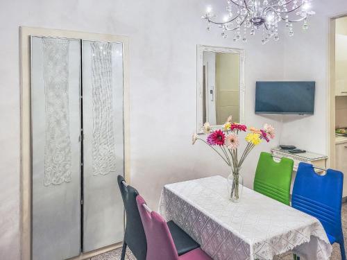 Apartment Esperanca by Interhome