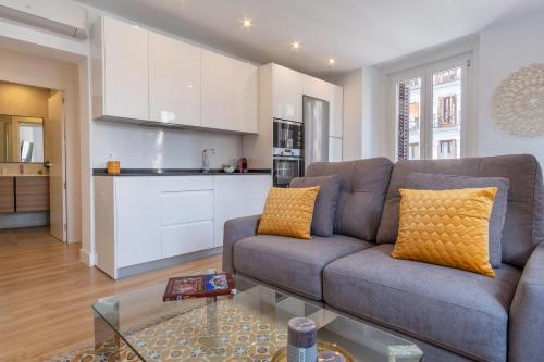 Modern 2-Bed Apartment in Central Madrid