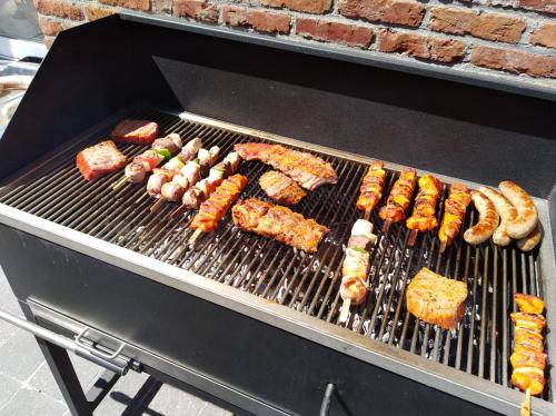 Kemudahan BBQ tersedia untuk tetamu di penginapan & sarapan