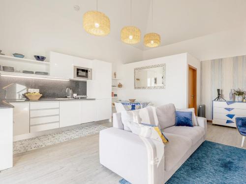 Villa Miradouro da Baleia (Heated Pool optional)