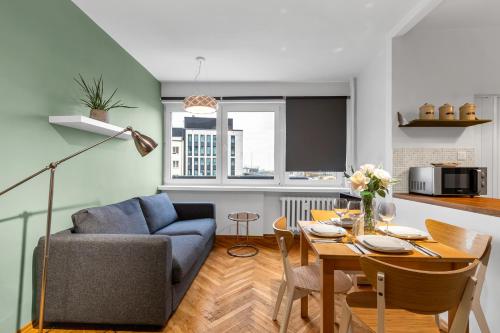 Tamka Studio - Top Location, Park and Metro nearby - by Rentujemy