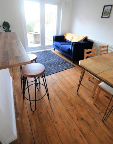 Contemporary Home in Friendly Easton - Free Parking photo 12