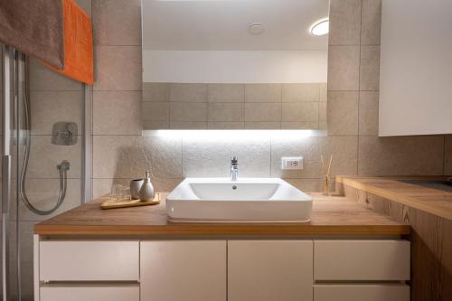 Φωτογραφία από το άλμπουμ του Apartments No 10 σε Ponte Gardena